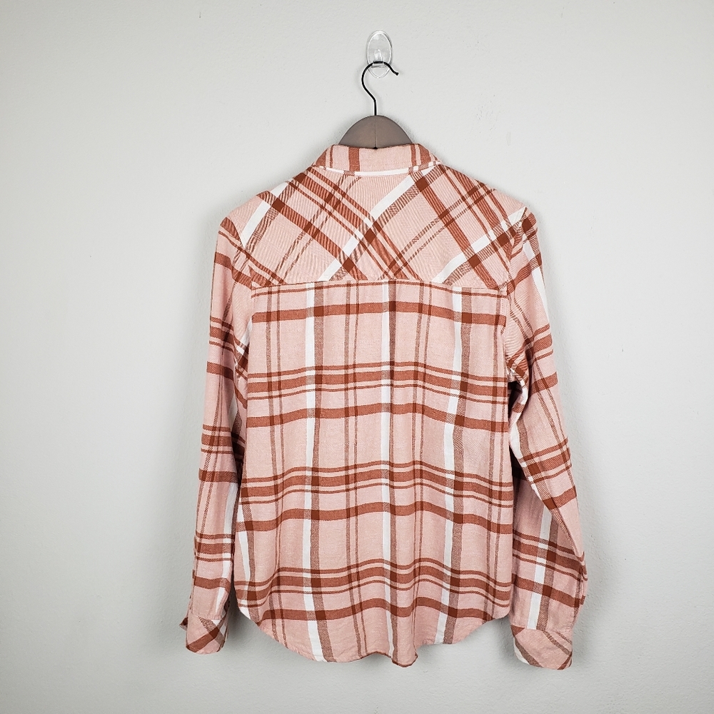 Universal Thread Rust Flannel - Picture 3 of 5